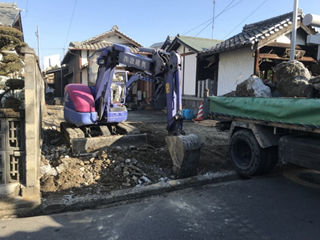 町内の皆が安心・安全に使えるような広場に05