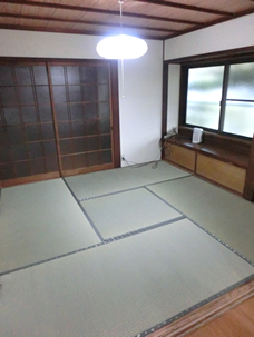 歴史ある日本家屋の土間台所とリビング改装03