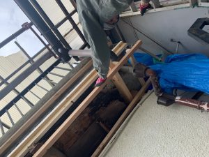 IMG-2286-300x225 現場中継＊外壁補修・ベランダ防水塗装工事【前編】
