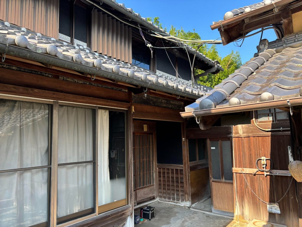 button-only@2x 古民家の総合調査を行いました！