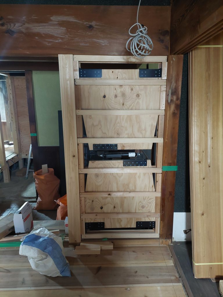 button-only@2x 制震ダンパーの中身（T様邸）