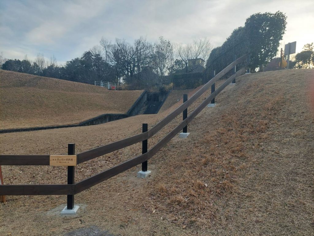 button-only@2x 上野森林公園の木のしごと