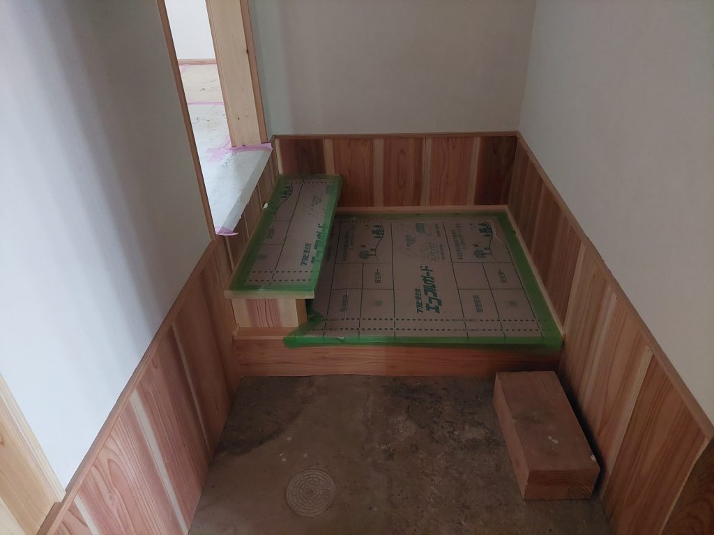 button-only@2x 小さなステップを設けました！